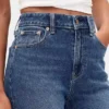 Curvy High-Rise-Jeans im 90er-Jahre-Slim-Straight-Schnitt