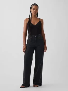 Curvy High Rise Stride Jeans mit weitem Bein