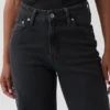 Curvy High Rise Stride Jeans mit weitem Bein
