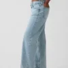Curvy-Jeans mit niedriger Leibhöhe im lockeren 90er-Jahre-Stil