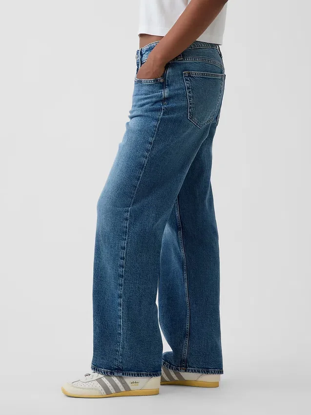 Curvy-Jeans mit niedriger Leibhöhe im lockeren 90er-Jahre-Stil