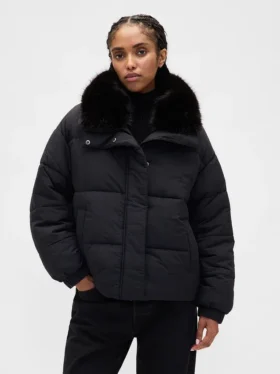 Daunenjacke mit Kunstfellbesatz