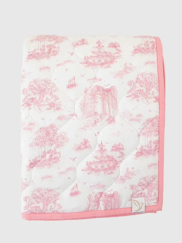 Die gesteppte Spielmatte „Gilded Bird Spring Toile“