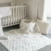 Die gesteppte Spielmatte „Safari Toile“ von The Gilded Bird