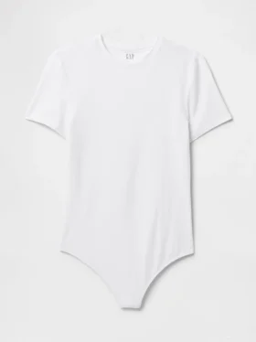 Eng anliegender Jersey-T-Shirt-Bodys mit String