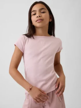 Eng anliegendes Kinder-T-Shirt mit Flügelärmeln