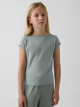Eng anliegendes Kinder-T-Shirt mit Flügelärmeln