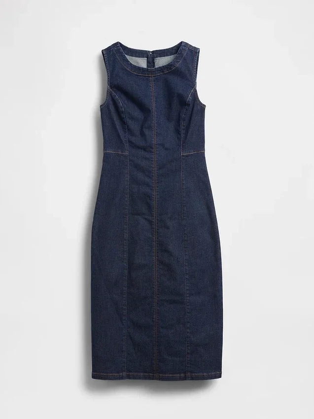 Eng anliegendes Midi-Kleid aus Denim