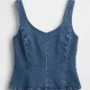 Eng anliegendes Peplum-Oberteil aus Denim