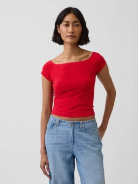 Engmaschiges Jersey-T-Shirt im Off-Shoulder-Crop-Stil