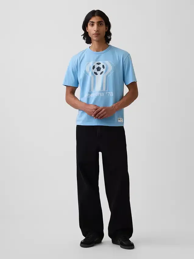 FIFA-Weltmeisterschaft™ T-Shirt mit Grafik in lockerer Passform