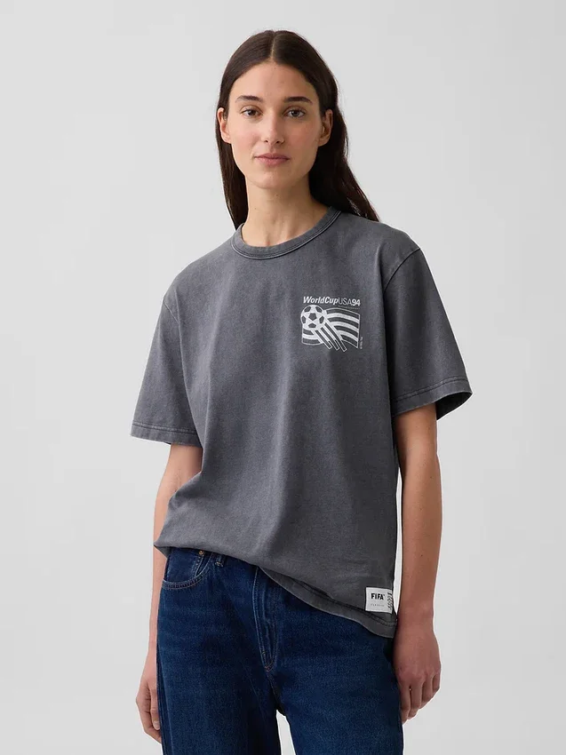 FIFA-Weltmeisterschaft™ T-Shirt mit Grafik in lockerer Passform
