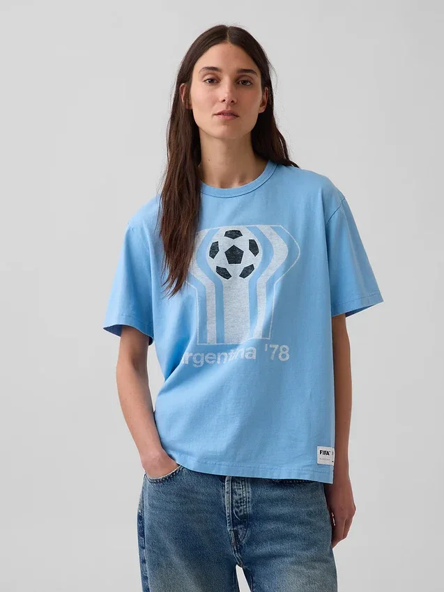 FIFA-Weltmeisterschaft™ T-Shirt mit Grafik in lockerer Passform