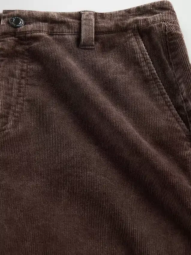 Flare-Hose aus Cord mit mittlerer Leibhöhe