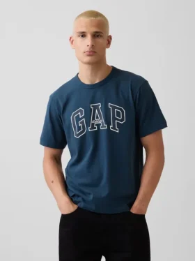 Gap-Arch Logo-T-Shirt