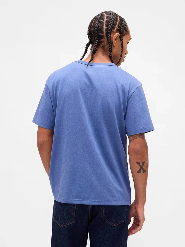 Gap-Arch Logo-T-Shirt