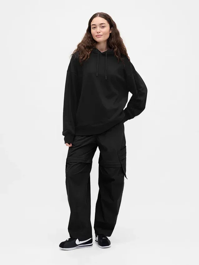 GAP × Béis Reisepullover mit Kapuze für Erwachsene, schweres Gewebe