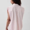 Gap × Hfr Ultrasoft-Denim-Hemd mit breiten Schultern aus der Kollektion von Nicole Benefield
