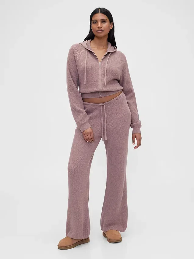 GAP × Summer Fridays CashSoft-Waffelpiqué-Hoodie in verkürzter Passform
