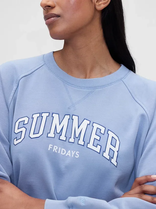 Gap × Summer Fridays Oversized-Raglan-Sweatshirt mit Gap Logo