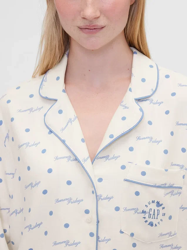 GAP × Summer Fridays Pyjama-Hemd aus Flanell mit Punktmuster in lockerer Passform