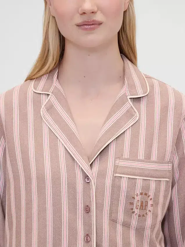 GAP × Summer Fridays Pyjama-Hemd aus Flanell mit Streifen in lockerer Passform