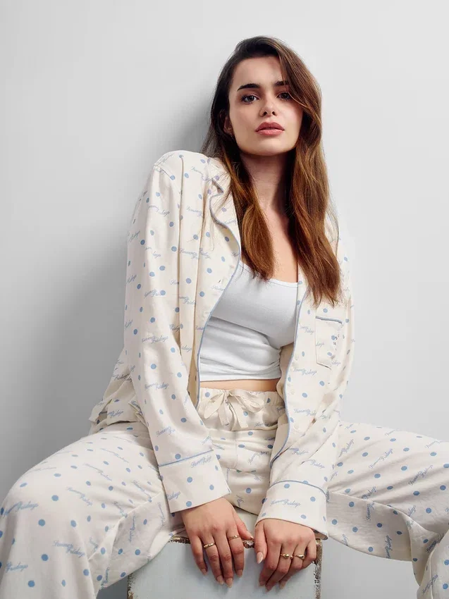 Gap × Summer Fridays Pyjama-Hose aus locker sitzendem Flanell mit Punktmuster