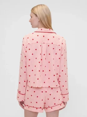 Gap × Summer Fridays Pyjamahemd aus Flanell mit Herzmuster in lockerer Passform