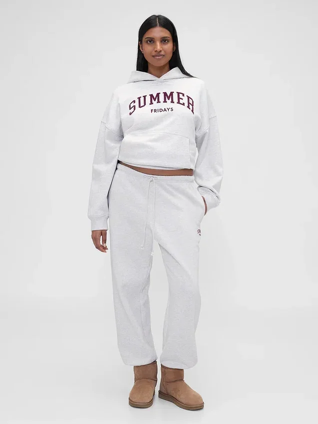 Gap × Summer Fridays Schwere Jogginghose mit Logo in lockerer Passform
