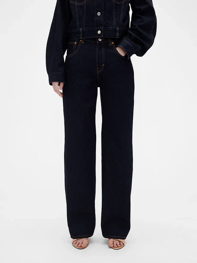 GAP × Victoria Beckham High-Rise-Jeans in gerader Passform