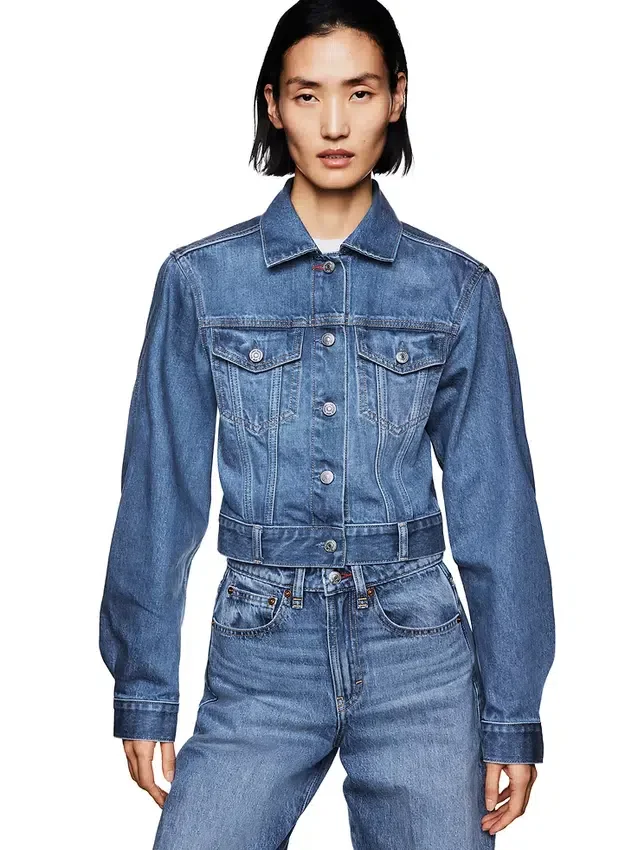 GAP × Victoria Beckham Lässige, kurz geschnittene Jeansjacke