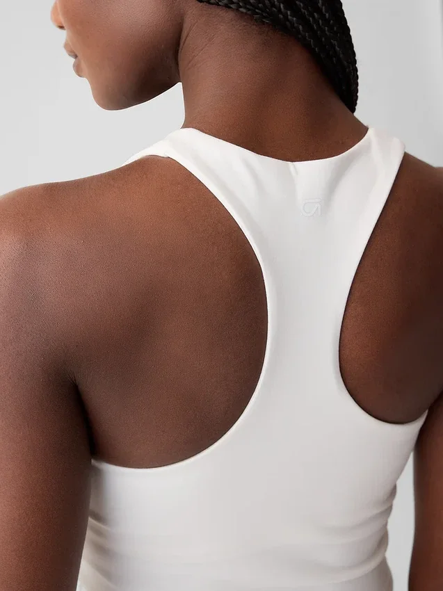 GapFit Brami mit hohem Kragen