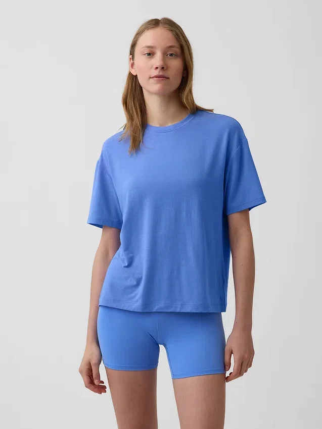 GapFit Breathe T-Shirt in lockerer Passform