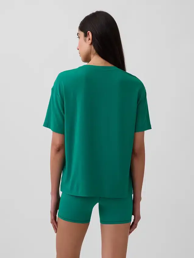 GapFit Breathe T-Shirt in lockerer Passform