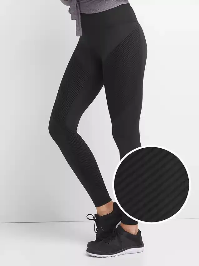 GapFit High-Rise-Leggings mit strukturierten Streifen in Sculpt-Kompression