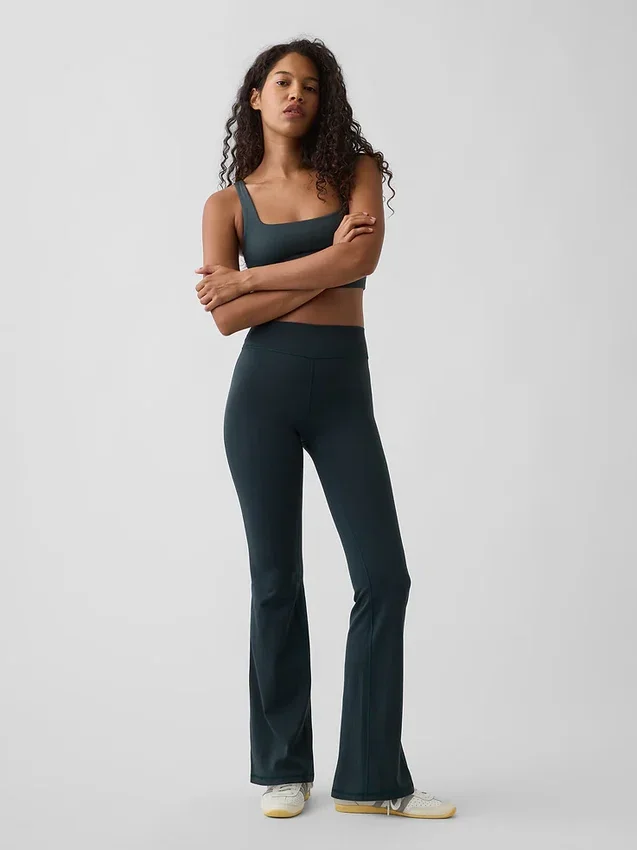 GapFit Smooth High Rise Baby-Boot-Leggings