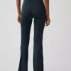 GapFit Smooth High Rise Baby-Boot-Leggings
