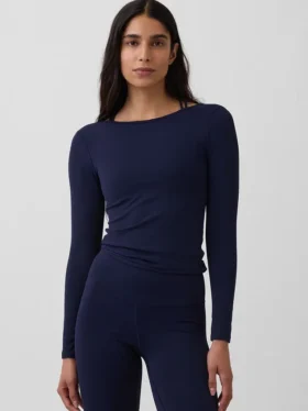 GapFit Smooth T-Shirt mit U-Boot-Ausschnitt