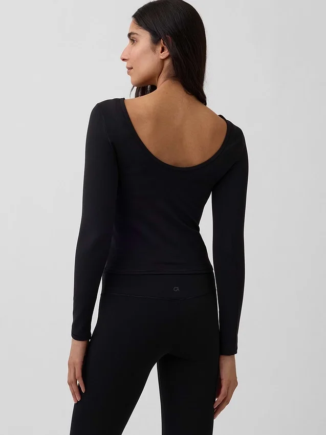 GapFit Smooth T-Shirt mit U-Boot-Ausschnitt