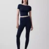 GapFit Smooth Wende-Crop-Top mit Wickeloptik