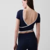 GapFit Smooth Wende-Crop-Top mit Wickeloptik