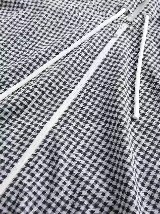 GapFit Tech Gingham Windjacke