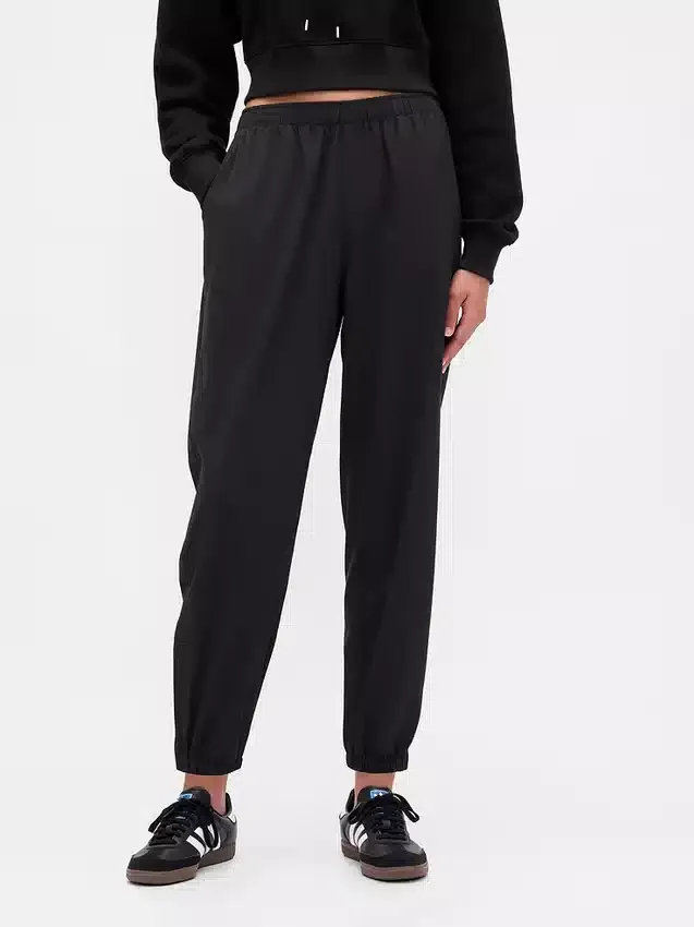 GapFit Tech Jogginghose mit hoher Taille und Reißverschluss am Saum