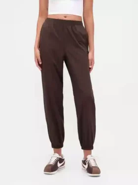 GapFit Tech Jogginghose mit hoher Taille und Reißverschluss am Saum