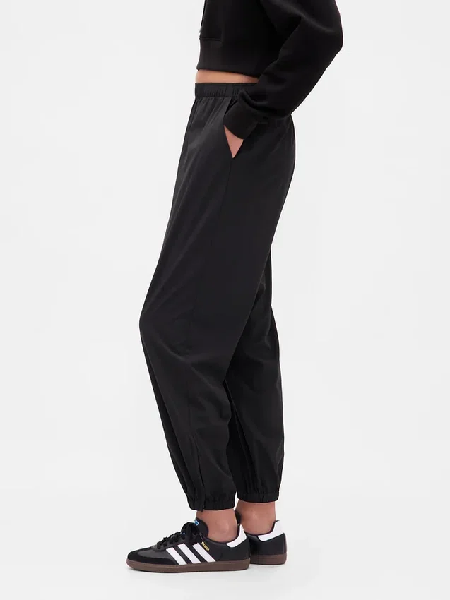 GapFit Tech Jogginghose mit hoher Taille und Reißverschluss am Saum