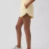 GapFit Tech Laufshorts mit hoher Leibhöhe