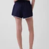 GapFit Tech Laufshorts mit hoher Leibhöhe
