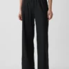 GapFit Tech Low Rise Relaxed Easy Hose
