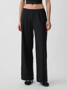 GapFit Tech Low Rise Relaxed Easy Hose