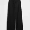 GapFit Tech Low Rise Relaxed Easy Hose